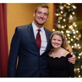 des moines holiday party photographer