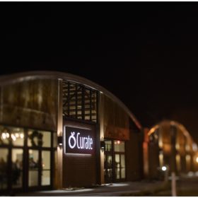 curate des moines wedding